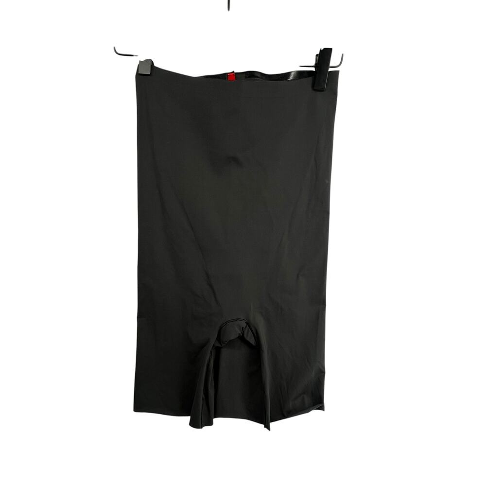 Spanx Size Large Shapeware HIgh Waist Shorts Black Waistband Gripper